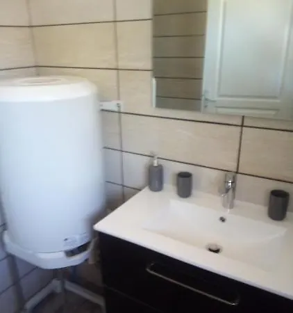 Aquadetente Bed & Breakfast Loudeac